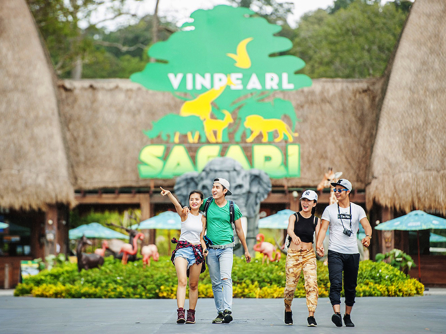 vinpearl-land-safari