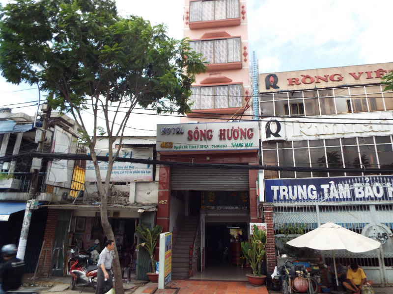 Khách sạn Sông Hương 