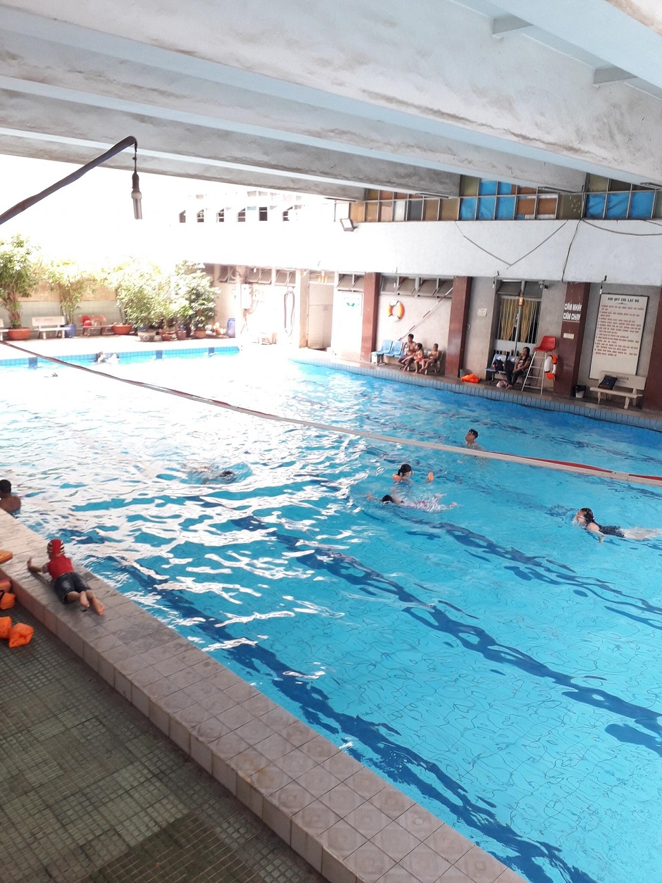 Trung tâm dạy bơi Seepdo